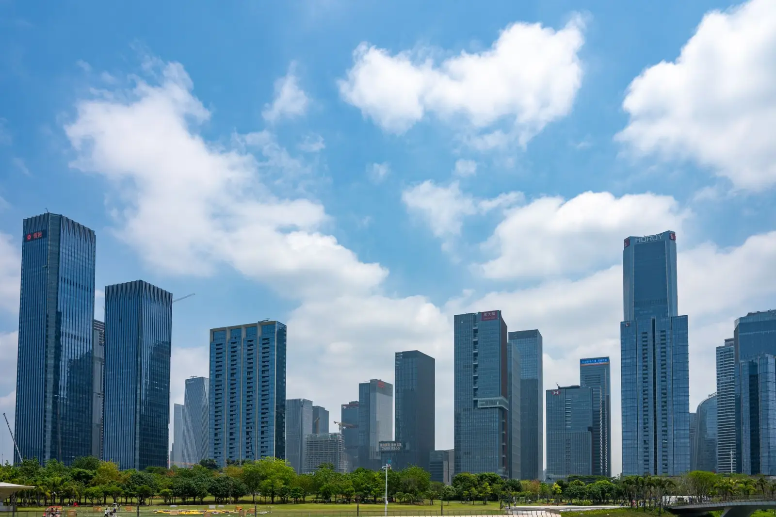 2025年河南商贸服务业数字化转型升级趋势观察
